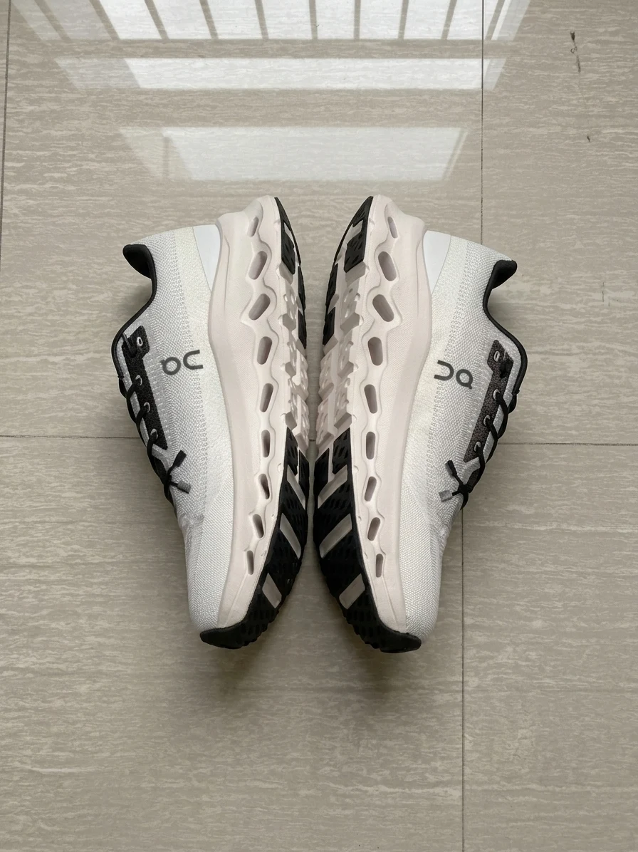 Rear three-quarter view of the trainers
